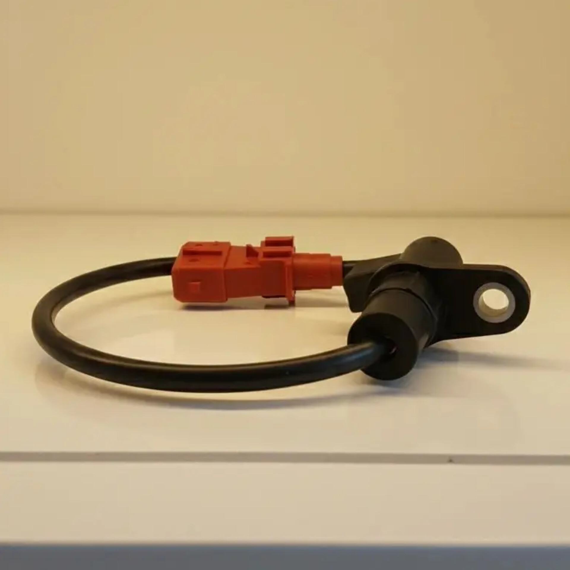 سنسور دور موتور ساژم ( پراید ، 405 ، پژوپارس، سمند، پیکان ، روآ ) برند skp