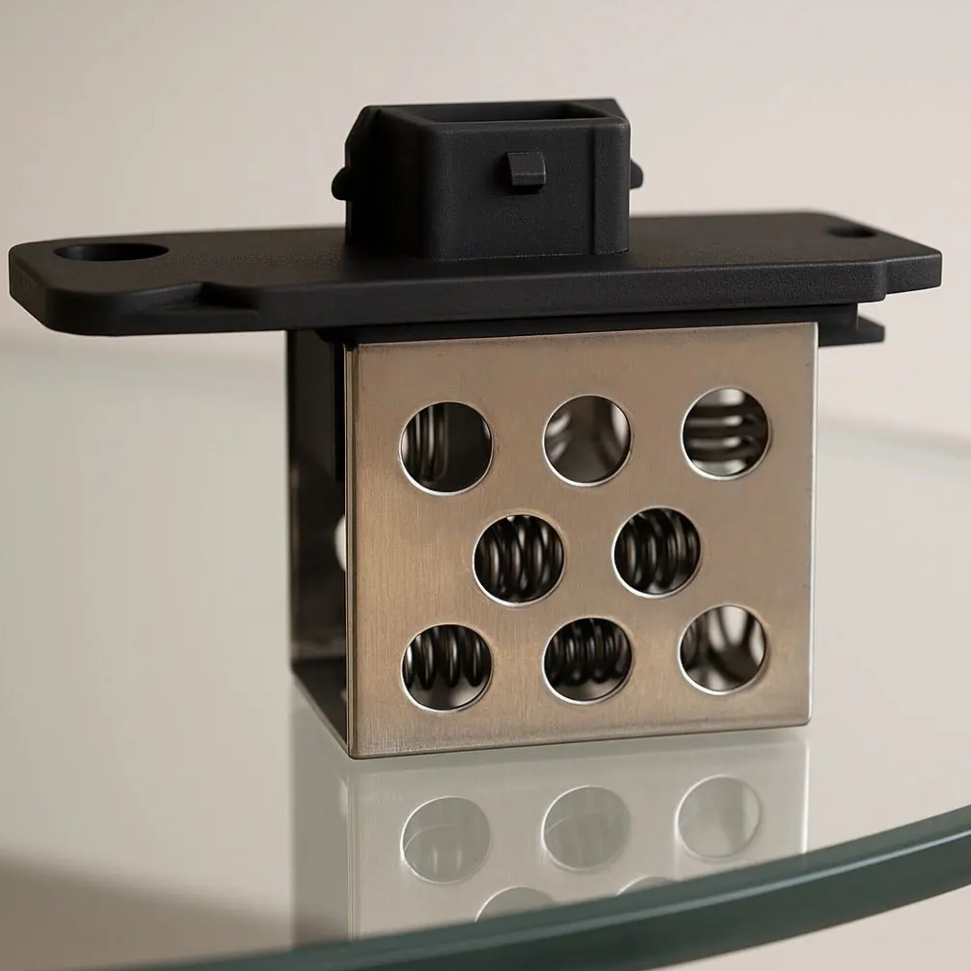 مقاومت فن پژو (206 ، 207 ، رانا) برند skp