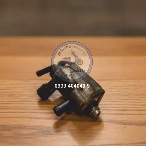 پمپ بنزین پاکشتی سوزوکی لتس4(استوک)